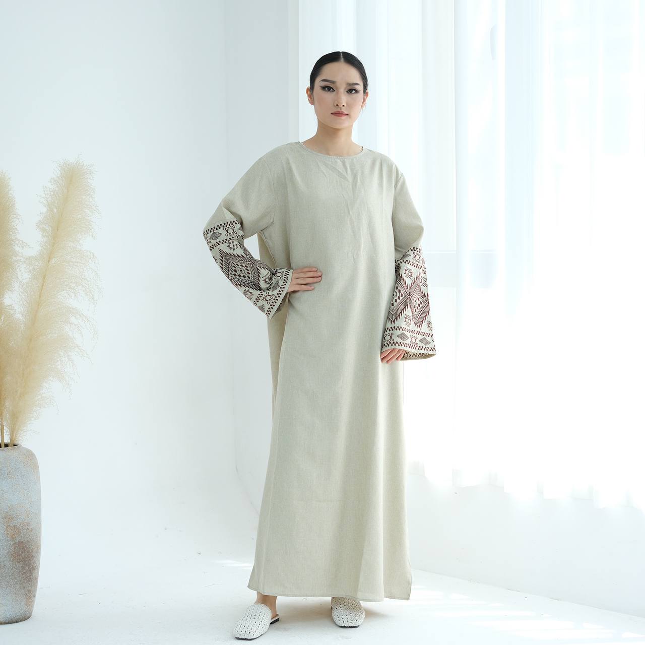 Light Apricot Embroidery Closed Abaya