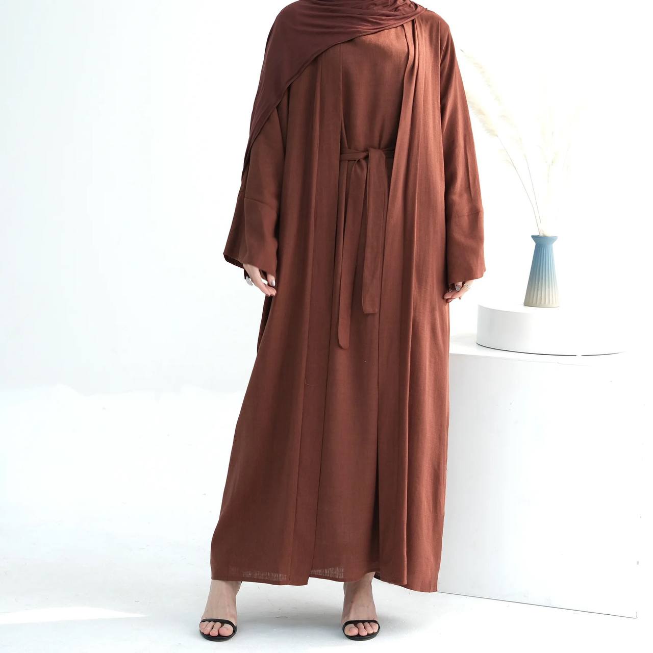 Plain color cotton and line cardigan abaya with inner wear